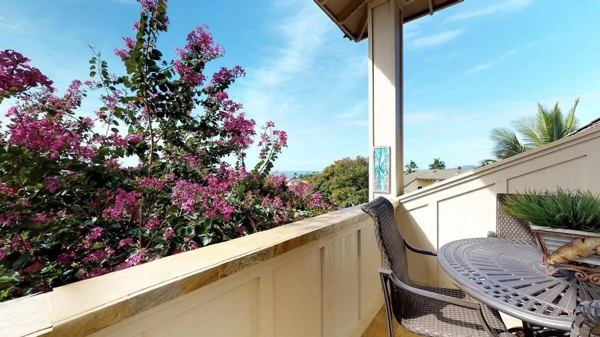 C300 Custom 4 Bedroom Ocean View Penthouse Koloa Villa